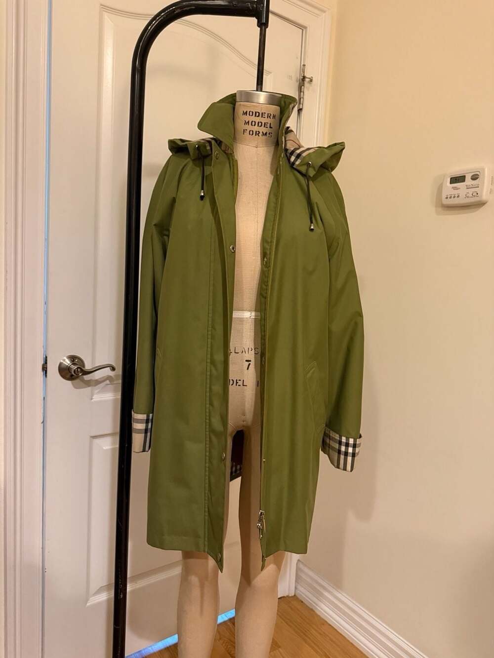 Burberry Green Hooded Trench Rain Coat with Detachable Check Lining size M